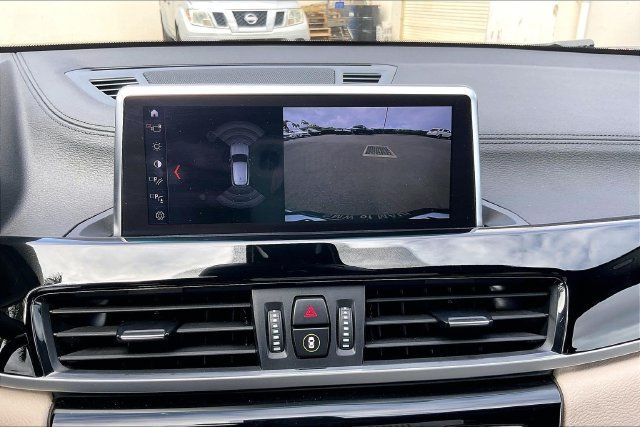 Used 2022 BMW X2 sDrive28i w/ Convenience Package FWD image 21