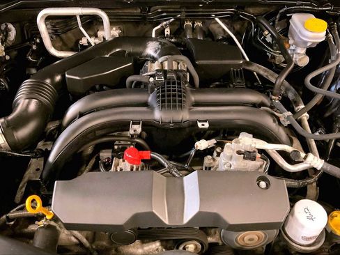 Used 2017 Subaru Outback 2.5i Limited image 31