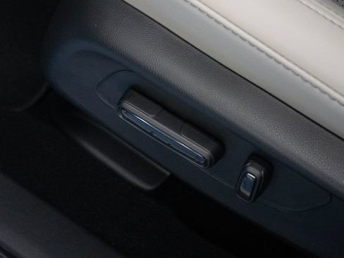 New 2027 Honda HR-V EX-L image 5