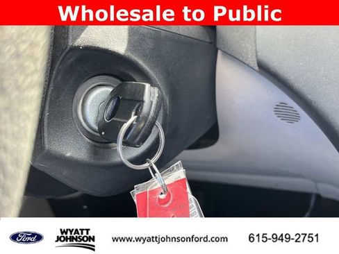 Used 2017 Ford Escape SE image 29