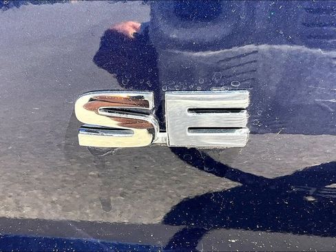 New 2026 Mitsubishi Outlander SE AWD/4WD image 12
