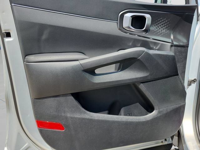 New 2026 Kia Sorento LX FWD image 29