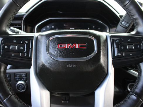 Used 2024 GMC Sierra 3500 SLT image 30