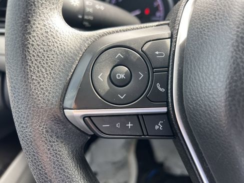 Used 2023 Toyota Camry LE image 19