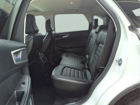 Used 2022 Ford Edge SEL w/ Convenience Package AWD/4WD image 22