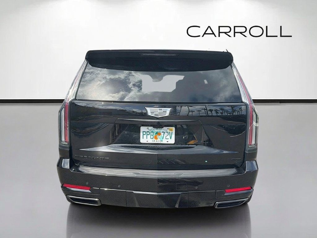 Used 2026 Cadillac Escalade Platinum Sport w/ LPO, ONYX Package AWD/4WD image 4