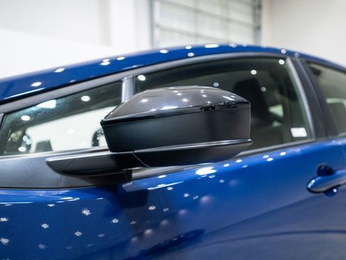 Used 2025 Toyota Prius LE image 12