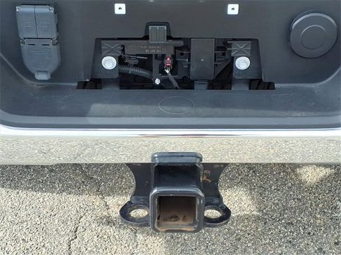 Certified 2022 Chevrolet Silverado 2500 LTZ w/ LTZ Premium Package image 15