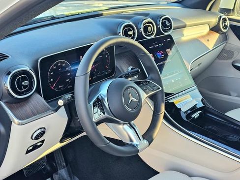 New 2026 Mercedes-Benz GLC 300 4MATIC image 14