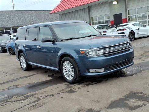 Used 2018 Ford Flex SEL w/ Equipment Group 202A image 7