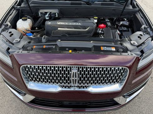 Used 2019 Lincoln Nautilus Reserve image 42