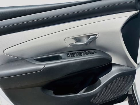 Used 2026 Hyundai Tucson SEL FWD image 18