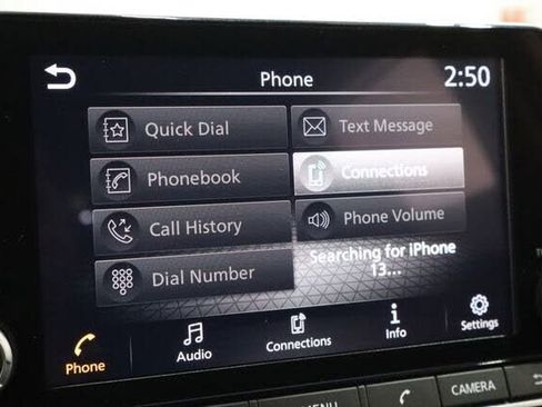 Used 2024 Nissan Rogue SV FWD image 41