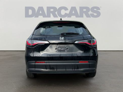 Certified 2025 Honda HR-V LX image 6