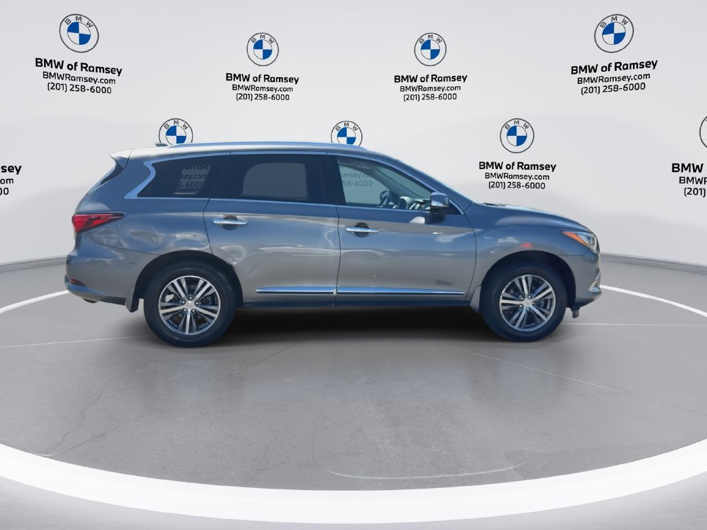 Used 2019 INFINITI QX60 Luxe w/ Essential Package AWD/4WD image 9