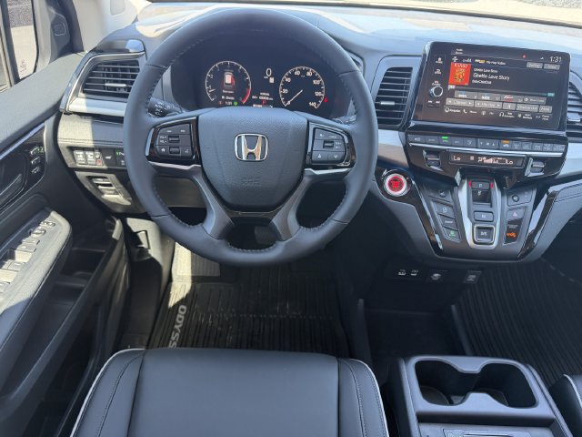 New 2027 Honda Odyssey Touring image 5
