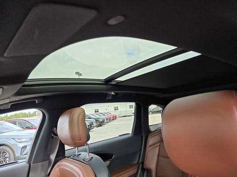 New 2026 Lincoln Nautilus Reserve image 9