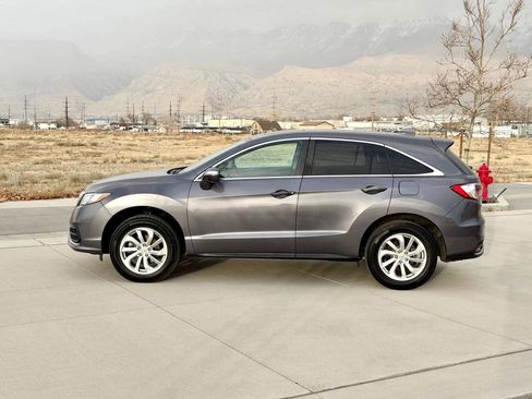 Used 2018 Acura RDX AWD image 9