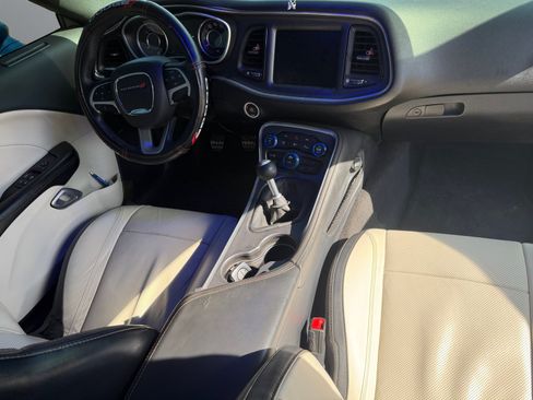 Used 2015 Dodge Challenger R/T Plus RWD image 14