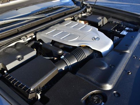 Used 2014 Lexus GX 460 Luxury image 56