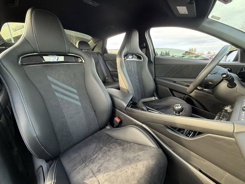 Certified 2025 Hyundai Elantra N image 19