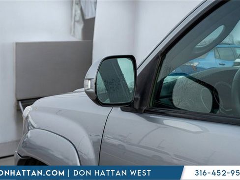 Used 2015 Toyota Tacoma 4x4 Double Cab image 26