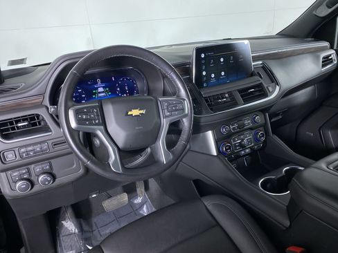 Certified 2022 Chevrolet Tahoe LT w/ Luxury Package image 2