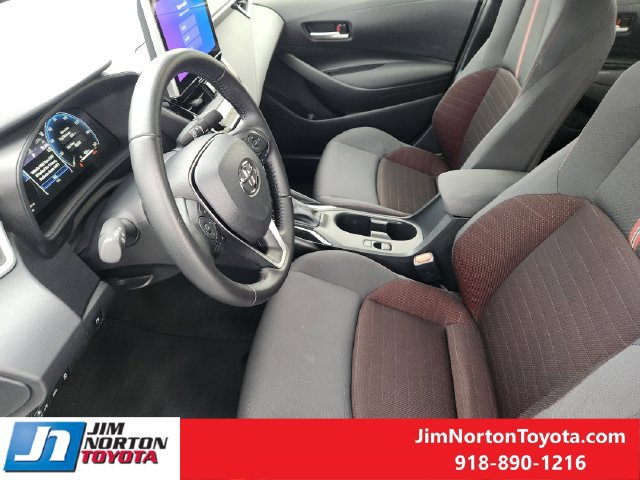 Used 2026 Toyota Corolla SE w/ SE Premium Package FWD image 14