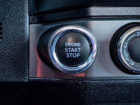 Used 2020 Toyota Tacoma TRD Off-Road image 22