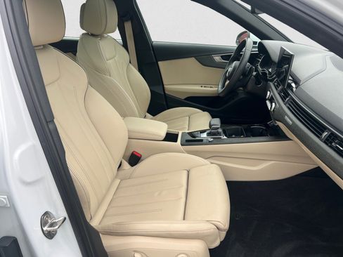 Used 2023 Audi A4 2.0T Premium w/ Convenience Package image 20