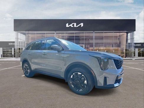 New 2026 Kia Sorento S image 2