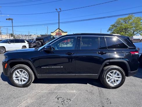 New 2026 Jeep Grand Cherokee Laredo AWD/4WD image 4