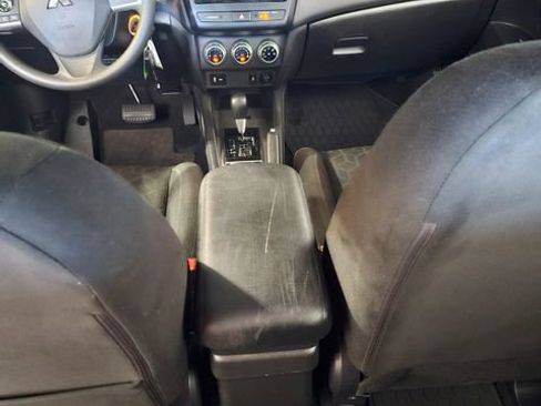 Used 2024 Mitsubishi Outlander Sport AWD image 36