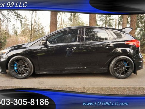 Used 2017 Ford Focus RS image 1