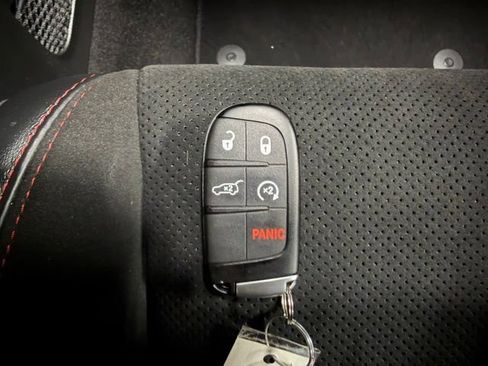 Used 2023 Dodge Durango R/T AWD/4WD image 53