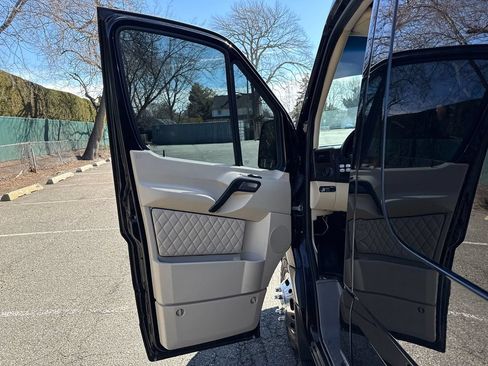 Used 2016 Mercedes-Benz Sprinter 3500 w/ Active Safety Plus Package image 15