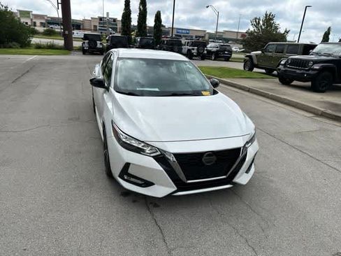 Used 2021 Nissan Sentra SR FWD image 29
