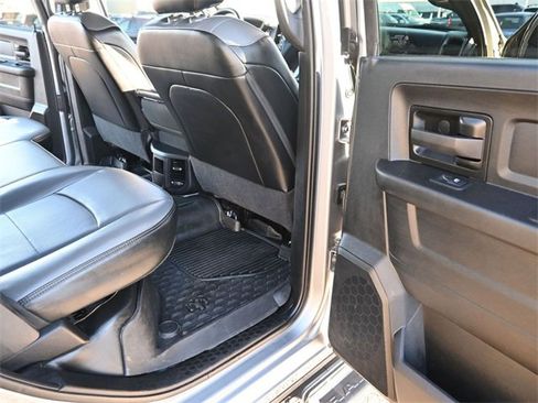 Used 2022 RAM 4500 Tradesman w/ Chrome Appearance Group image 18