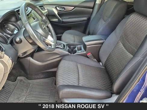 Used 2018 Nissan Rogue SV AWD/4WD image 13