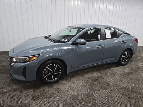 Used 2025 Nissan Sentra SV w/ All-Weather Package image 6