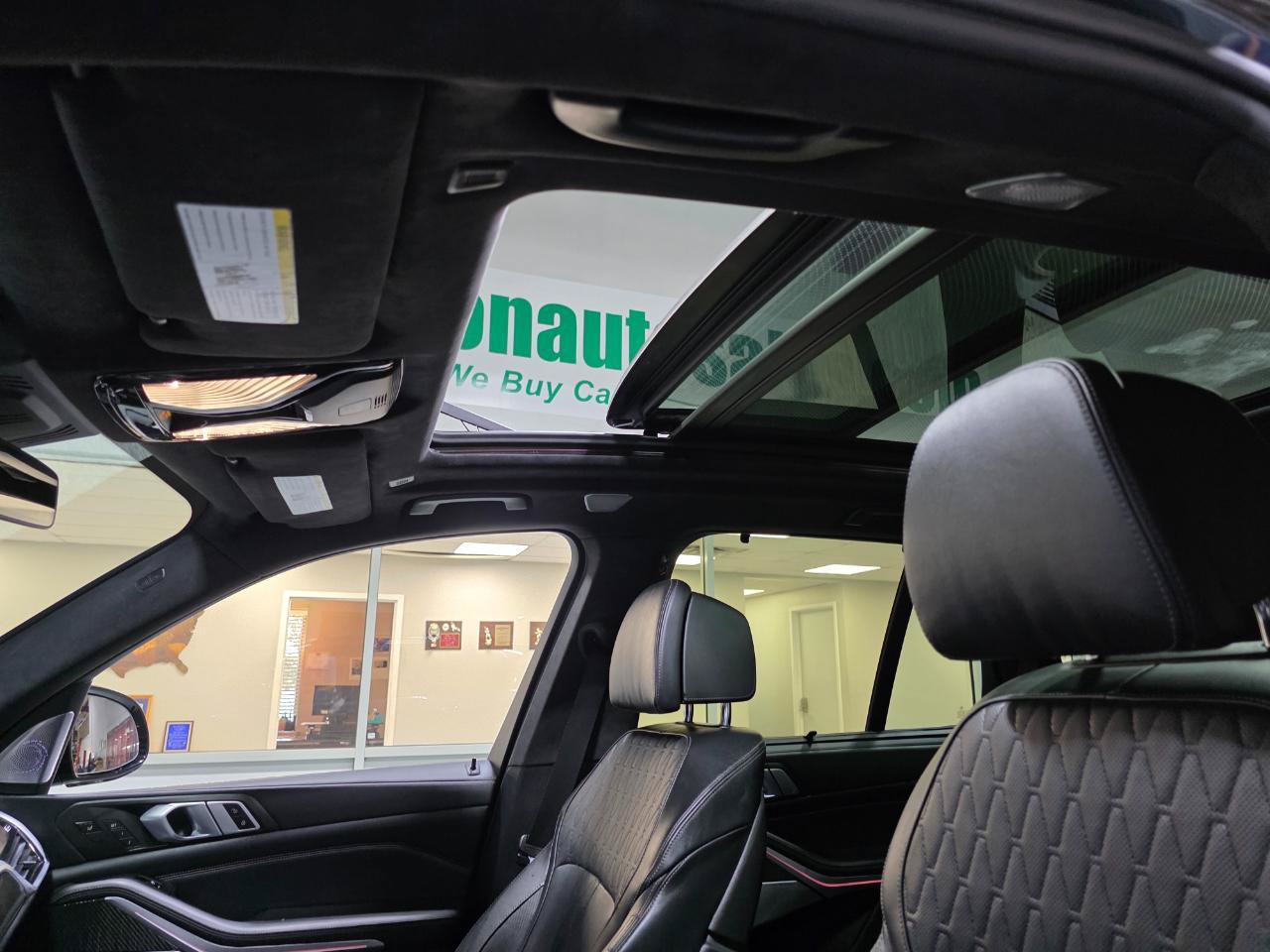 Used 2020 BMW X5 M50i w/ Executive Package AWD/4WD image 52