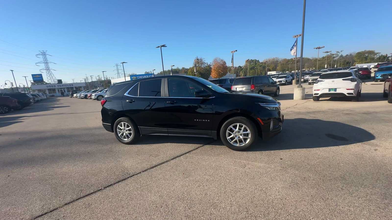 Certified 2023 Chevrolet Equinox LT FWD image 9