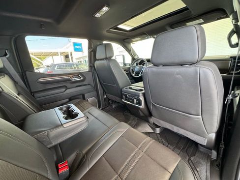 Used 2024 Chevrolet Silverado 1500 High Country w/ High Country Premium Package image 26