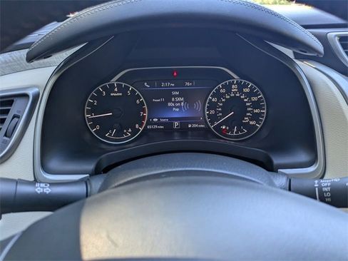 Used 2023 Nissan Murano SV image 16