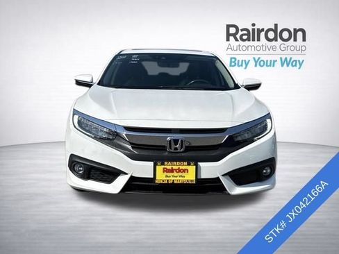 Used 2018 Honda Civic Touring image 2
