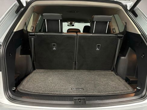 Used 2018 Volkswagen Atlas SE image 18
