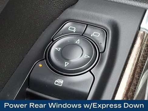 Used 2022 Chevrolet Silverado 1500 RST AWD/4WD image 19
