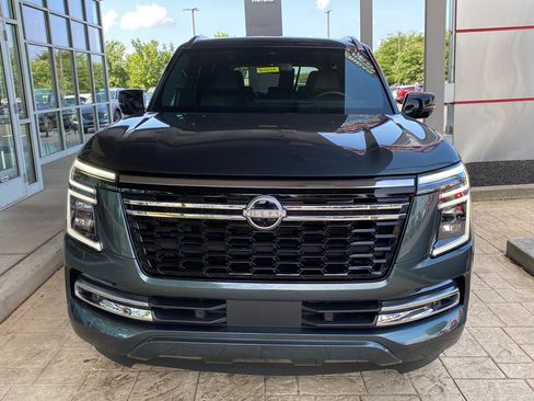Certified 2025 Nissan Armada SL w/ Captain's Chari Seat Package RWD image 2