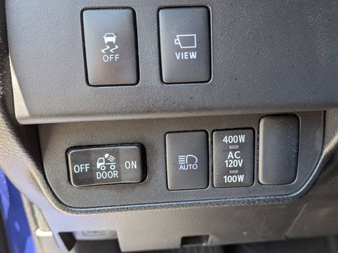 Used 2023 Toyota Tacoma TRD Off-Road w/ TRD Premium Off Road Package AWD/4WD image 26