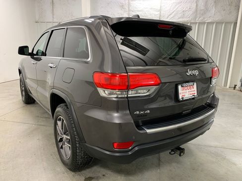 Used 2017 Jeep Grand Cherokee Limited image 6